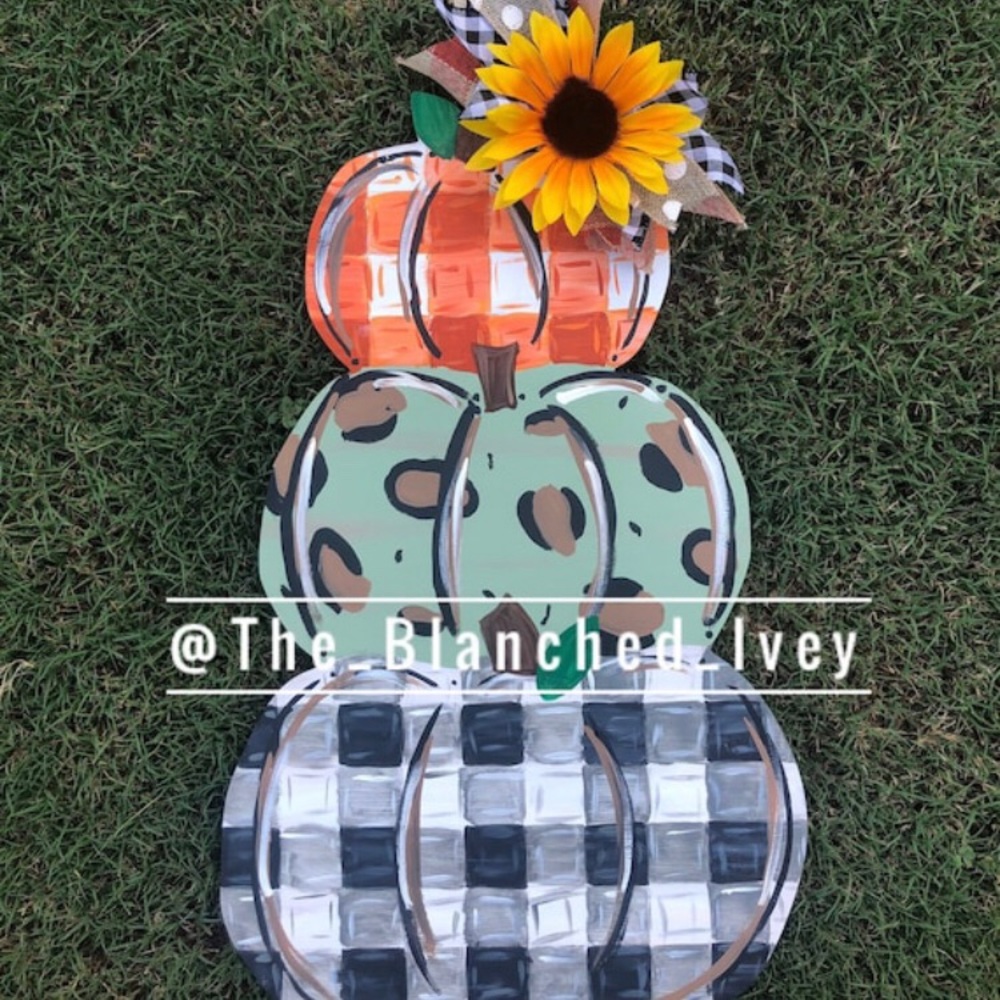 Rustic stacked pumpkin door hanger